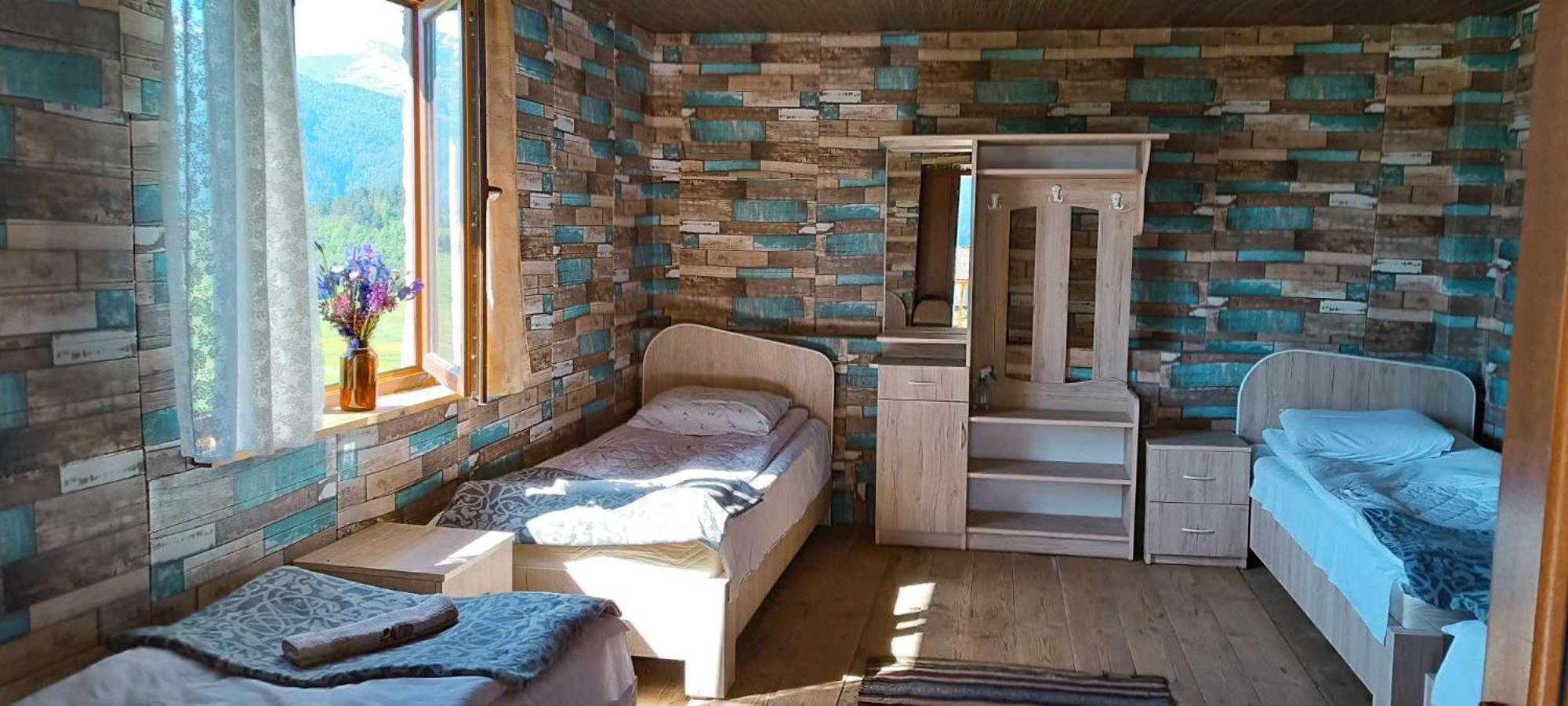 Nadiani Hostel Omalo 外观 照片